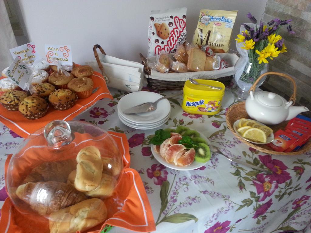 Bed And Breakfast Romantica Evasione Sutri Eksteriør billede