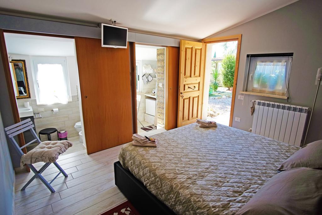 Bed And Breakfast Romantica Evasione Sutri Eksteriør billede