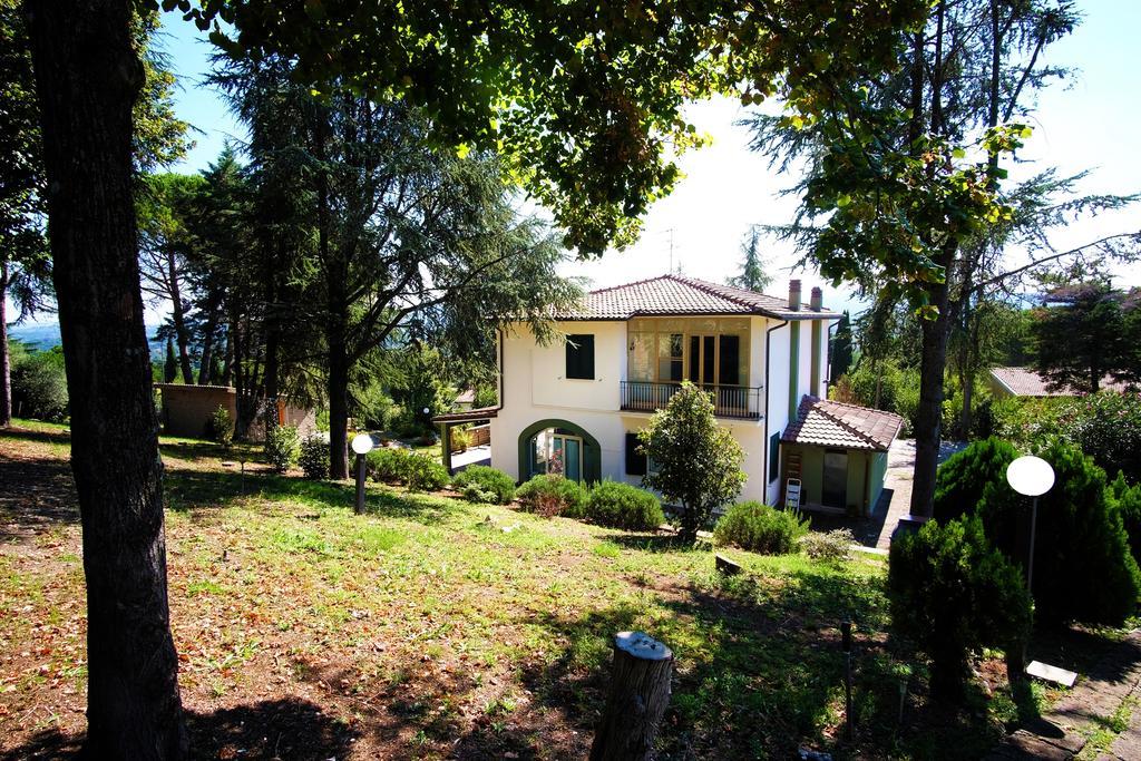 Bed And Breakfast Romantica Evasione Sutri Eksteriør billede