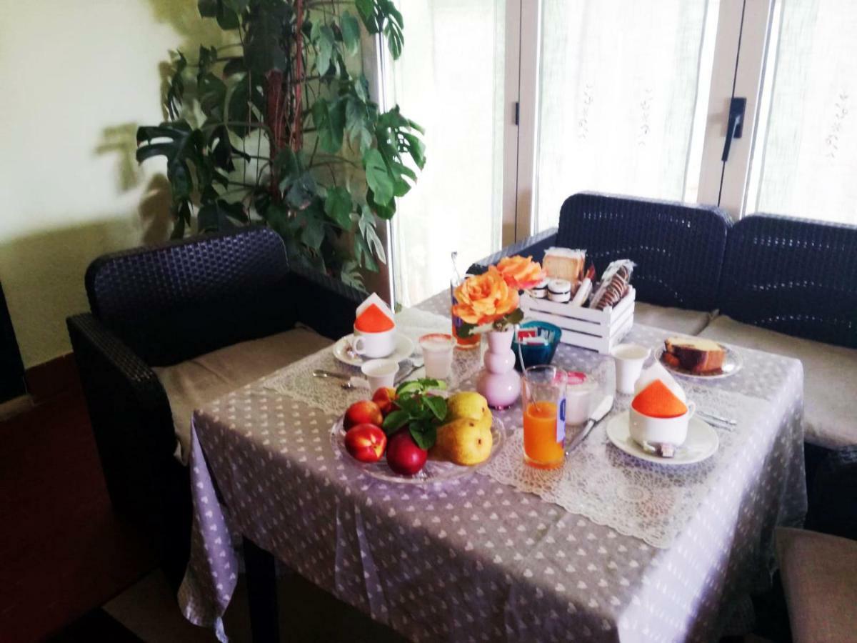 Bed And Breakfast Romantica Evasione Sutri Eksteriør billede